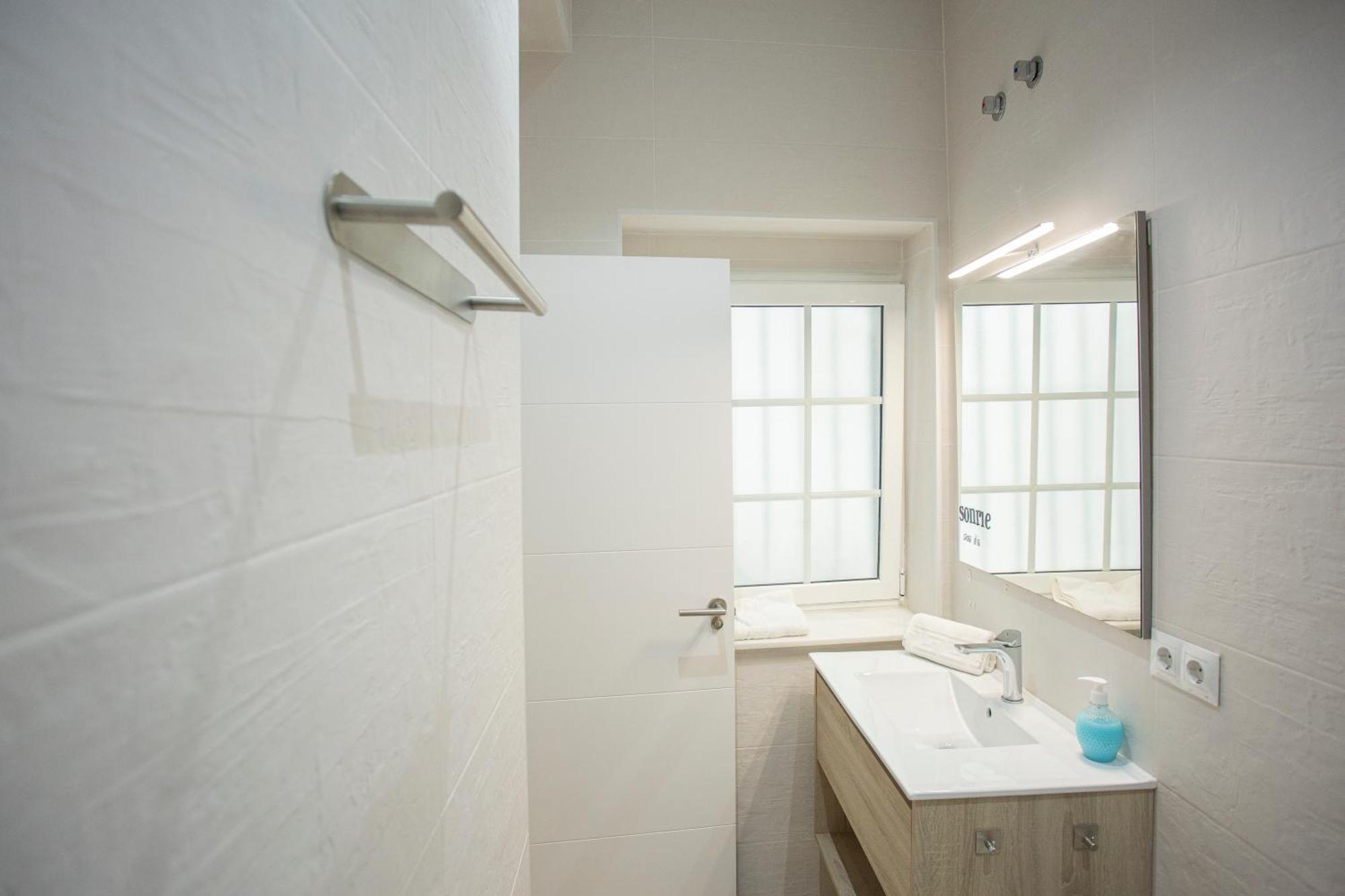 Wish Suite Cervantes Sevilla Bagian luar foto
