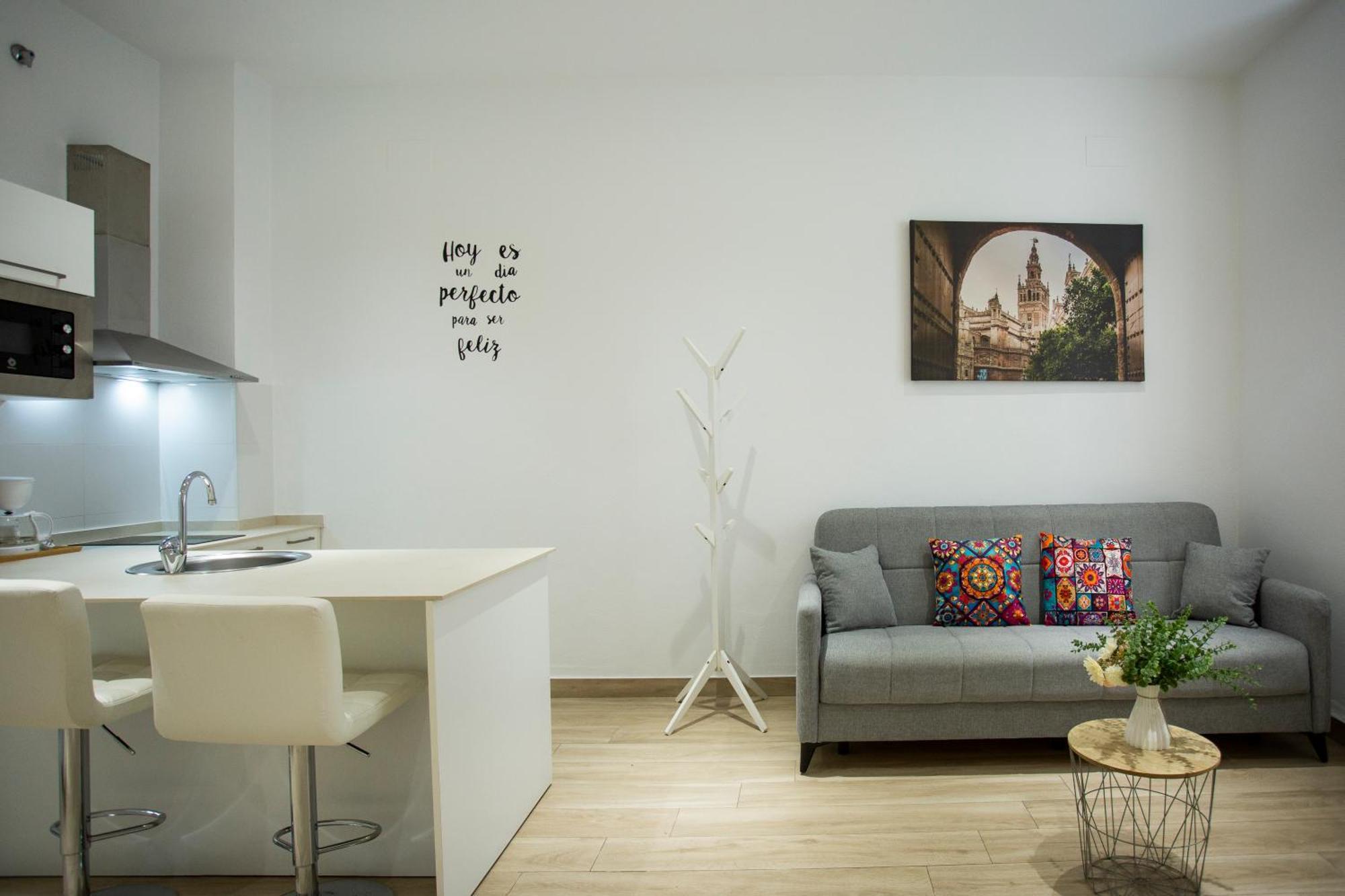 Wish Suite Cervantes Sevilla Bagian luar foto