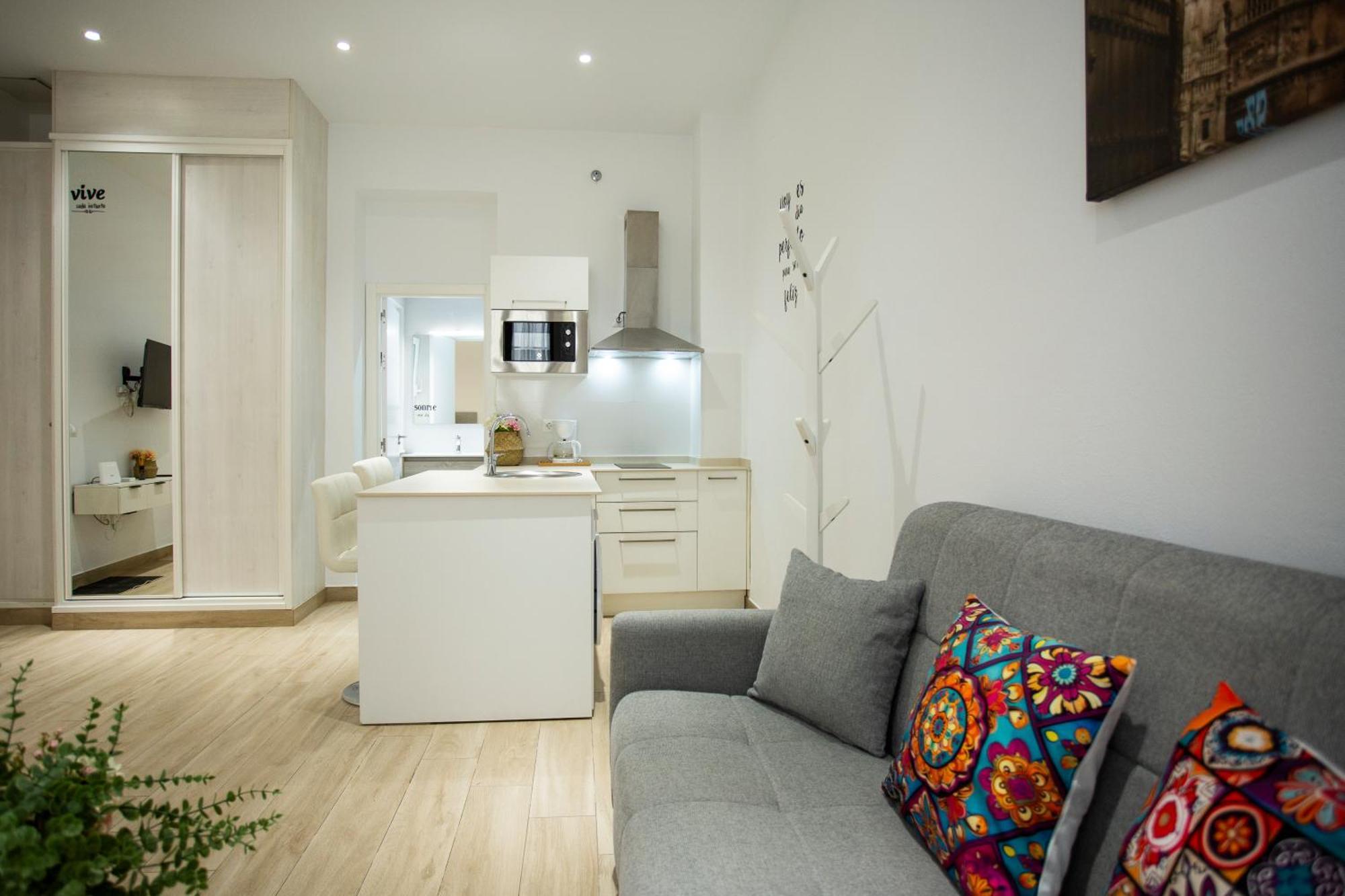Wish Suite Cervantes Sevilla Bagian luar foto